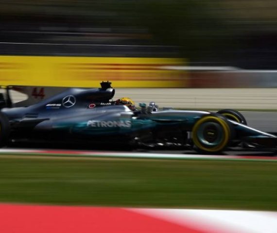 hamilton trở lại tây ban nha