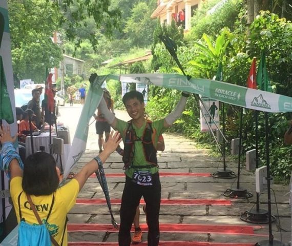 nguoi-malaysia-thang-duong-mon-tam-dao