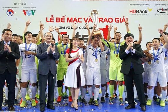 thai-son-nam-lay-danh-hieu-van-chuyen