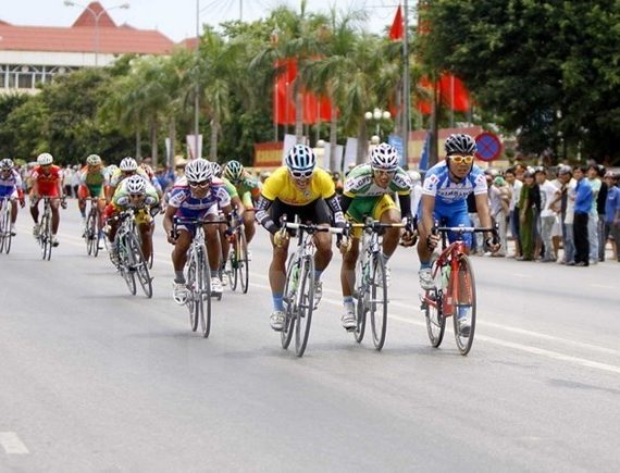 dua-xe-dap-truong-son