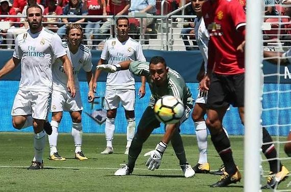 real-madrid-da-phat-truc-tiep