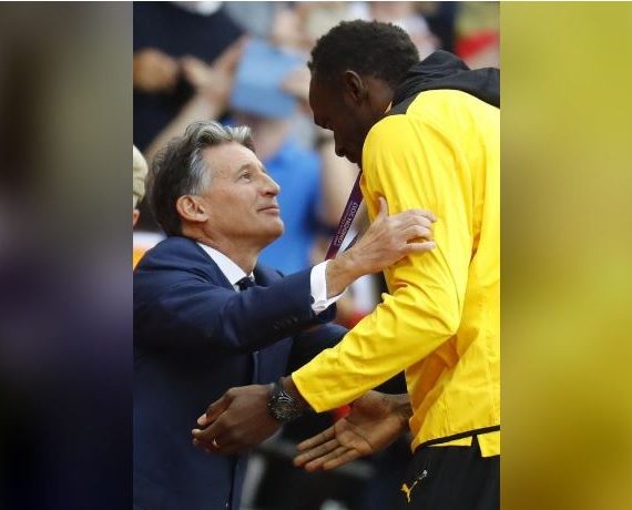 Coe-bemoans-thoi-diem-tan-pha