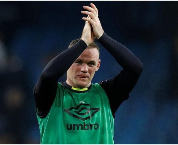 rooney-gia-nhap-cau-lac-bo-200