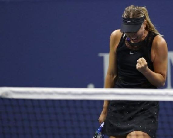 sharapova-tro-lai-trong-anh-den-san-khau-new-york