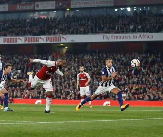 lacazette-tang-gap-doi-so-voi-barry