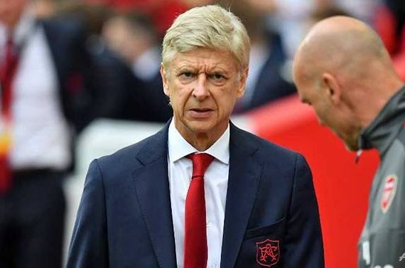 wenger-chuyen-nhuong-cau-thu