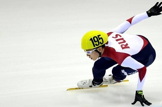 nguoi-truot-bang-toc-do-nga