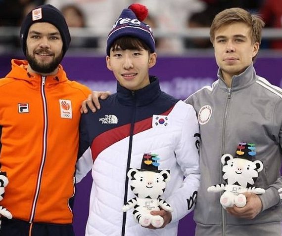 doi-olympic-chung-lam-nen-lich-su