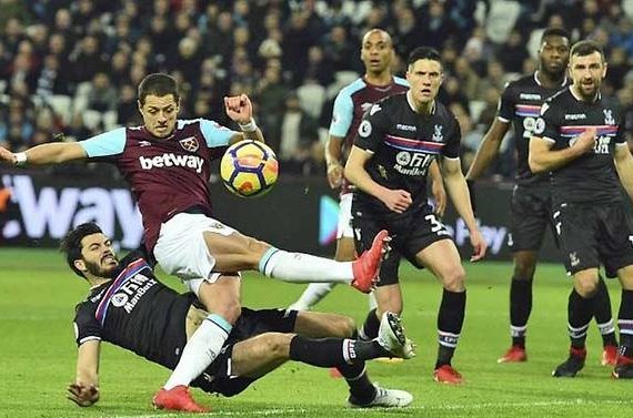 west-ham-chien-dau-de-ve-voi-crystal-palace