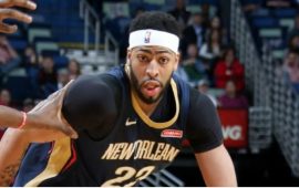 davis-pelicans-tham-dallas-nham-gianh-chien-thang