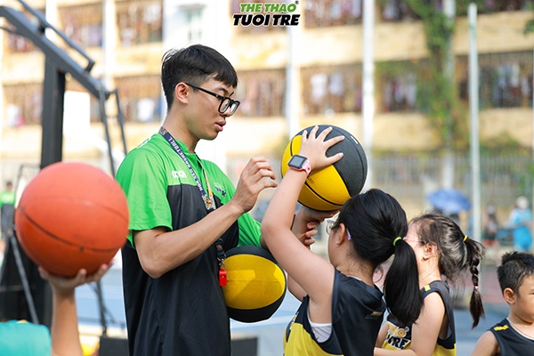 Lớp học bóng rổ cho trẻ em tại Hà Nội tại Trung Tâm Thể Thao Tuổi Trẻ