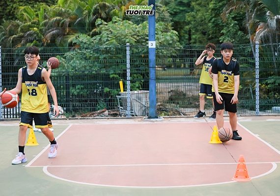 Học bóng rổ tại Thể Thao Tuổi Trẻ