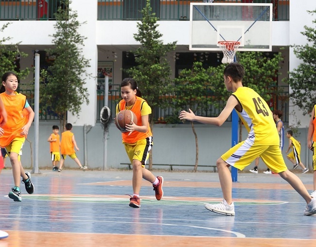 Tự học bóng rổ tại nhà