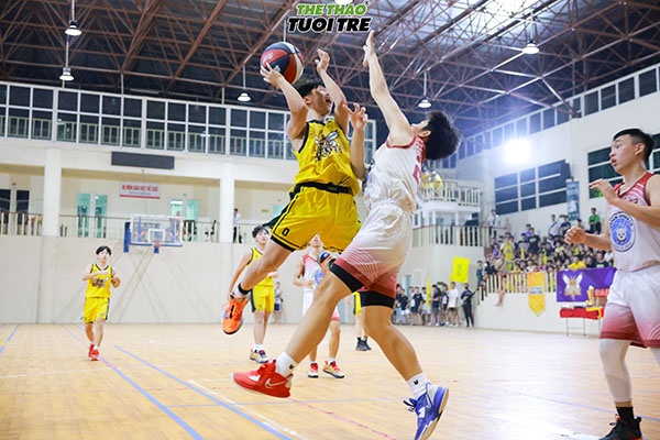Hình ảnh thi đấu tại trận chung kết Hanoi Youth Basketball League 2023