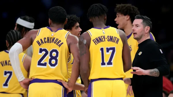 Hàng Phòng Ngự Của Lakers Sau Khi Anthony Davis Rời Đi 6 Lakers có khả năng cao sẽ bước tiếp vào vòng Playoff
