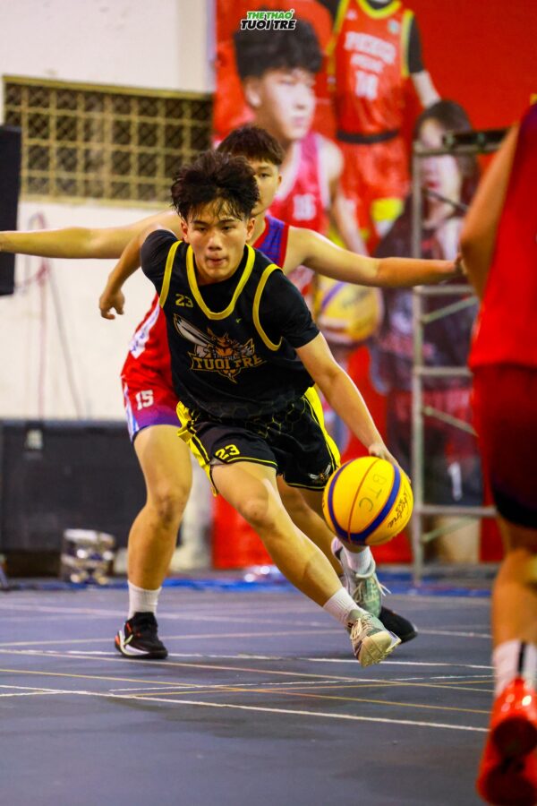 Cơn Địa Chấn Tại Hanoi Open Cup 2025: U16 4T Đánh Bại Mọi Ông Lớn 5 Vận động viên Hoàng Công Minh